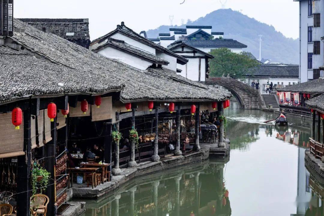 探索知识星球,加入香港实拍:真实的香港九龙区,太子旺角街头共享学习平台
